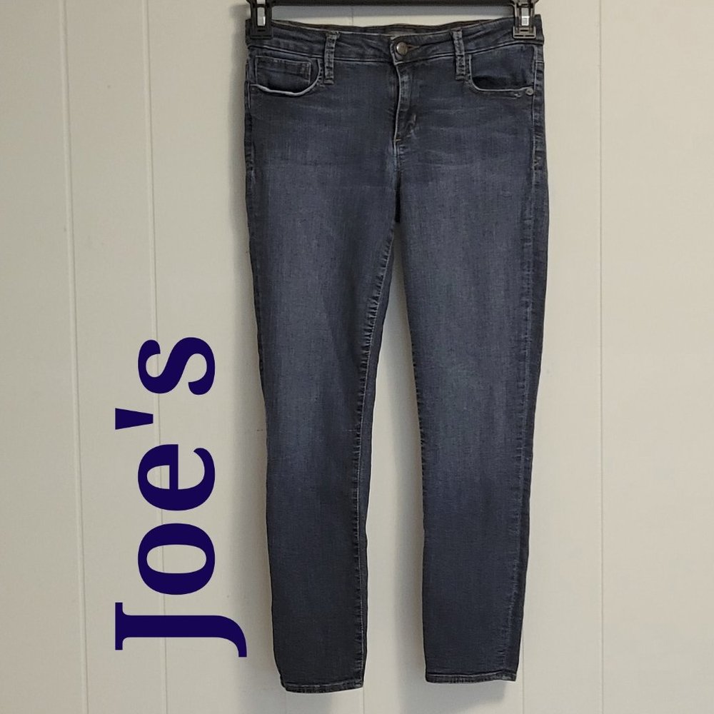 ❣️HP❣️Joe's Jeans "Made In USA" blue jean ankle jeggings. Sz: 28